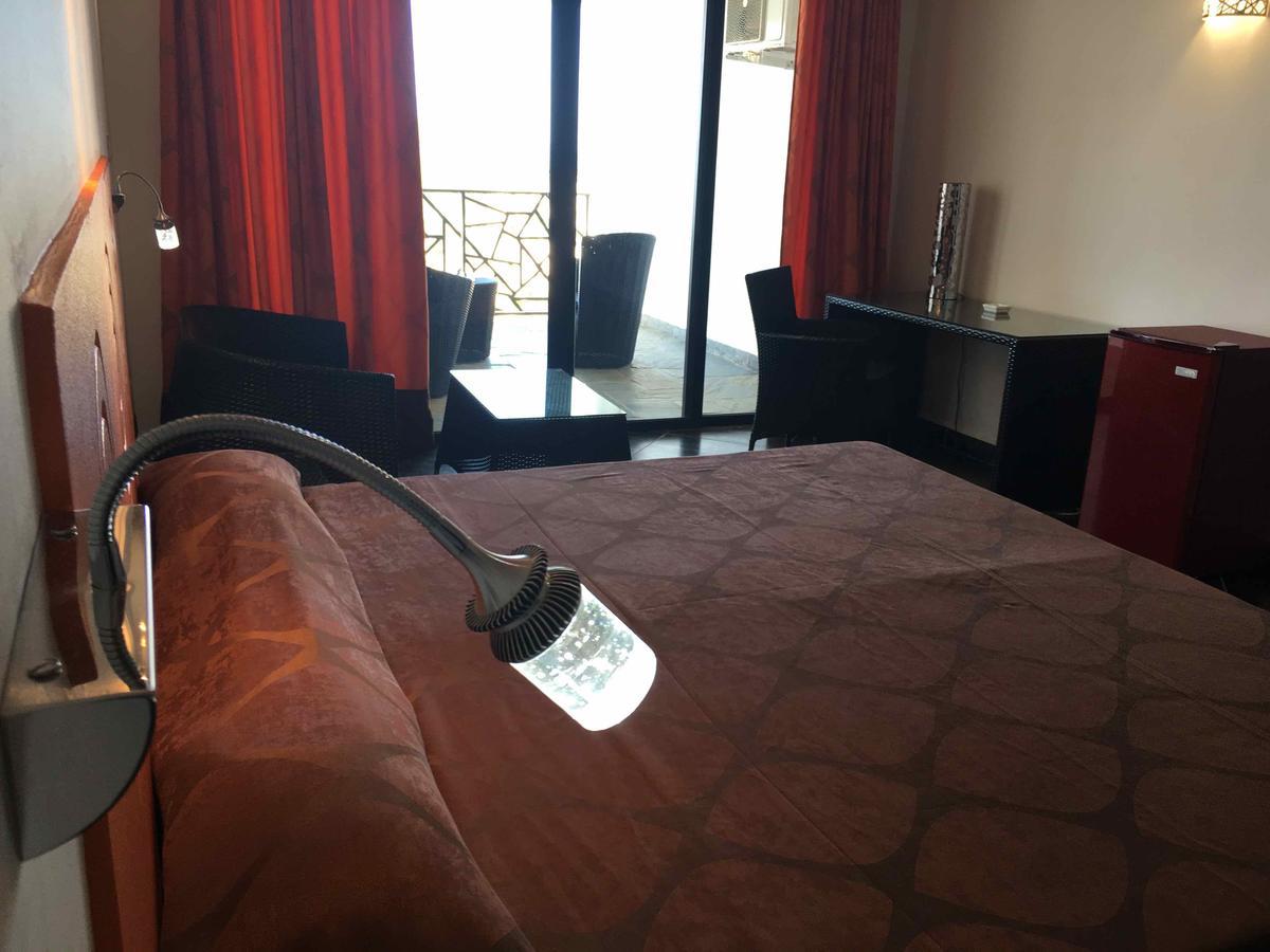 Hotel De La Poste Antsiranana Extérieur photo